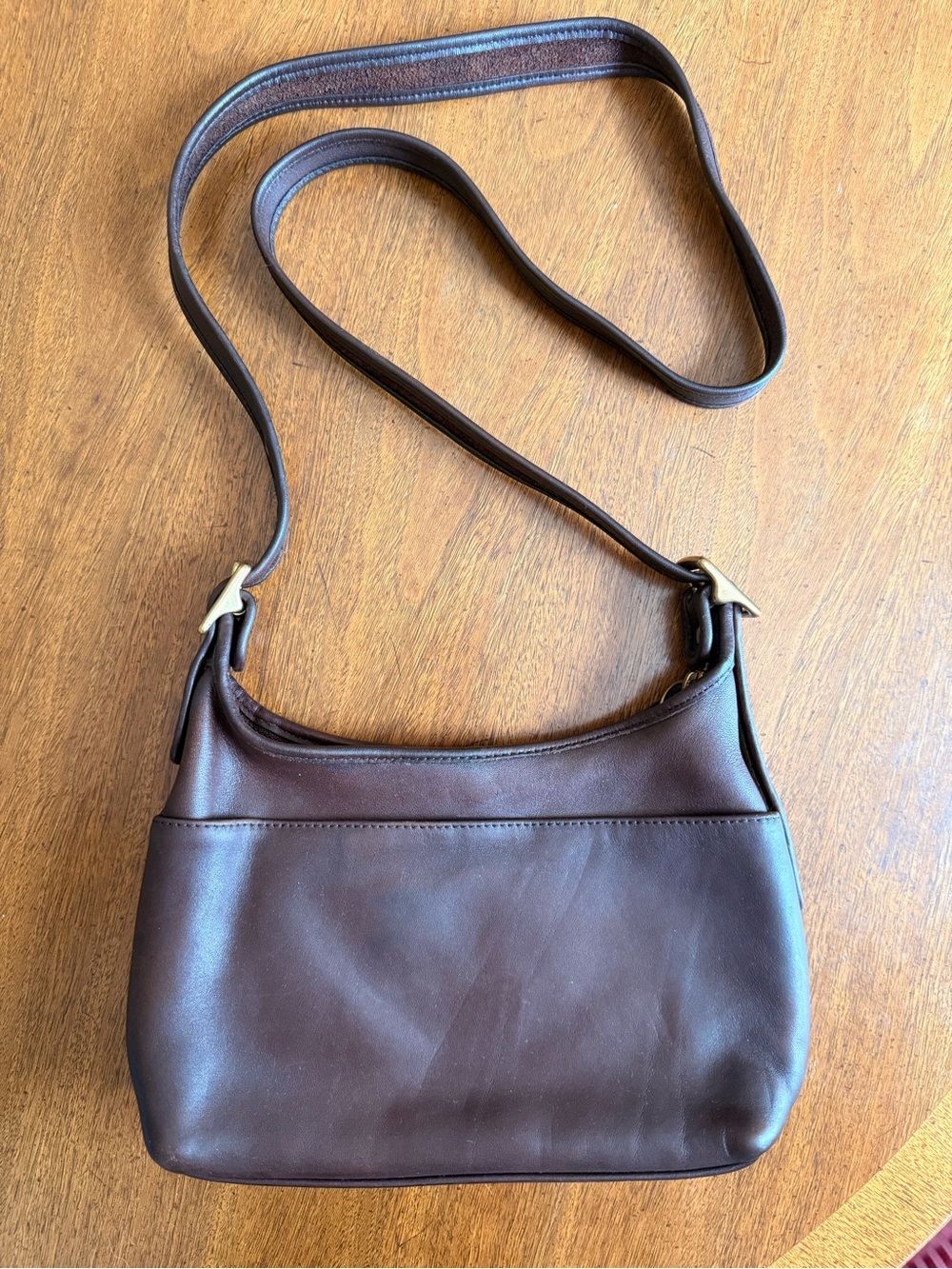 Coach Vintage B2P 9136 Dark Brown Leather Crossbody Bag
